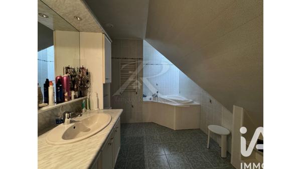 Maison à vendre 6 pièces 141 m² Gouville-sur-Mer