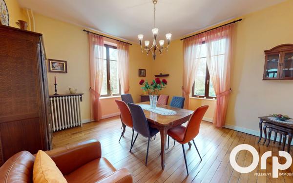 Maison à vendre    7 pièces • 130 m2 Hussigny-Godbrange