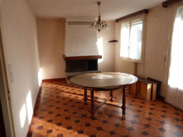 Vente Maison 4 pièces 109 m2 à Vierzon