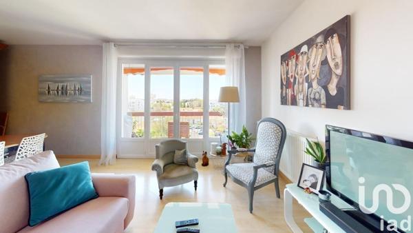 Appartement 5 pièces de 98 m² à La Rochelle (17000)