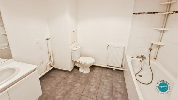 Appartement en rez-de-jardin F2 dans résidence Kaufman