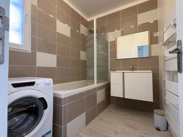 A LOUER MAISON DE VILLAGE T3 MEUBLEE