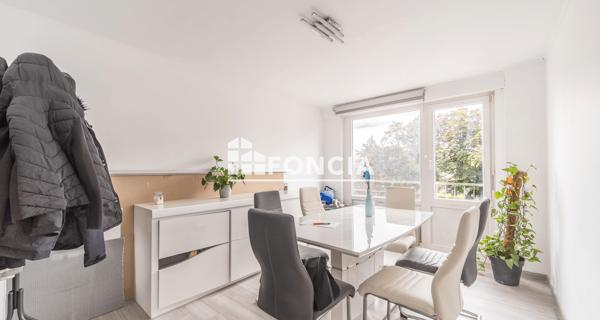 À vendre Appartement 5 pièces 107 m² - Mulhouse 68100