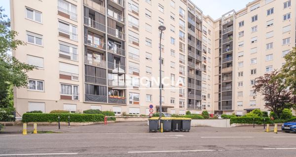À vendre Appartement 5 pièces 107 m² - Mulhouse 68100