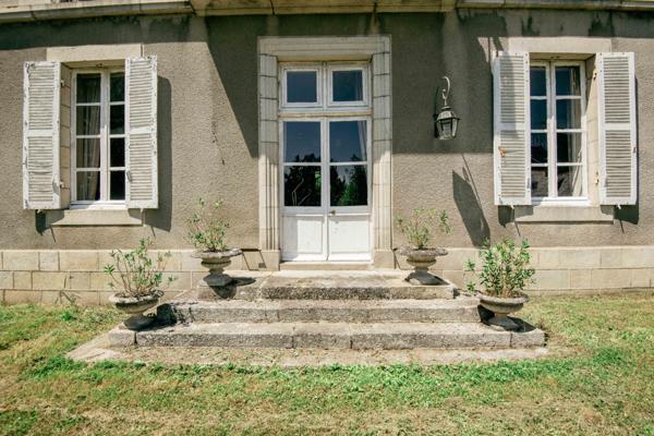 Manoir du XIX° siècle en centre-ville