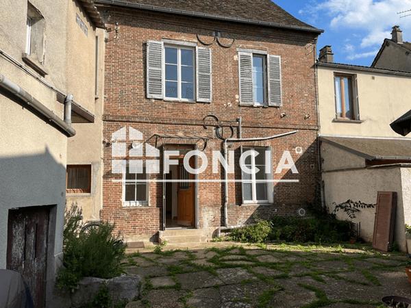 Location Appartement 3 pièces 149.82 m² - 30 RUE DIANE DE POITIERS Anet 28260