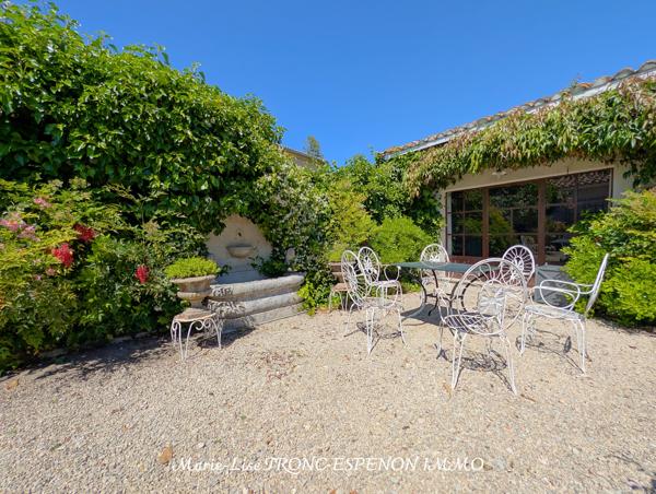 Maison
         7 pièces
        - 185 m² Bien prestige 527 000 € *