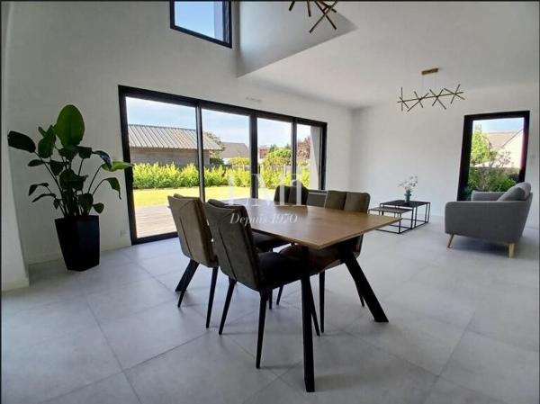 MAISON NEUVE PROCHE COMMERCE ET ECOLES
