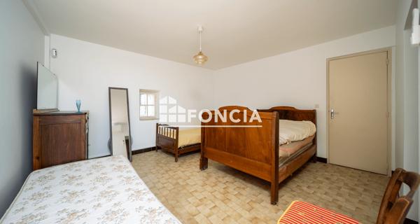 À vendre Maison 5 pièces 125 m² - Pierrevert 04860