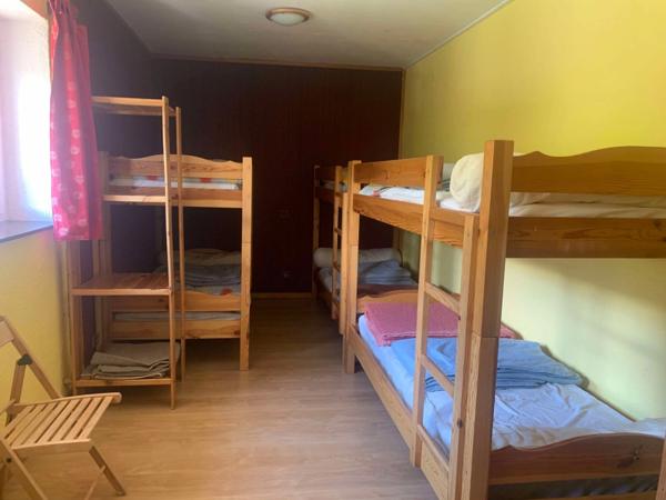 À vendre – Gîte d’étape en activité au cœur du Dévoluy : une opportunité unique entre nature et montagne !