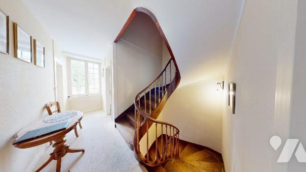 MAISON BOURGEOISE - BRICQUEBEC