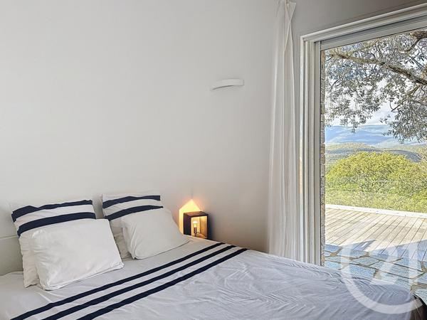 Maison à vendre  6 pièces - 130,36 m2 PORTO VECCHIO - 201