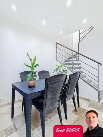 BELLE MAISON dans un quartier prisé