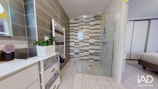 Maison à vendre 5 pièces 132 m² Saint-Sulpice-de-Royan