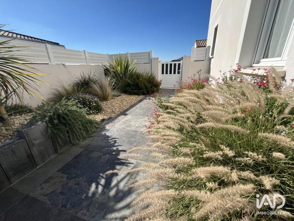 Maison à vendre 5 pièces 132 m² Saint-Sulpice-de-Royan