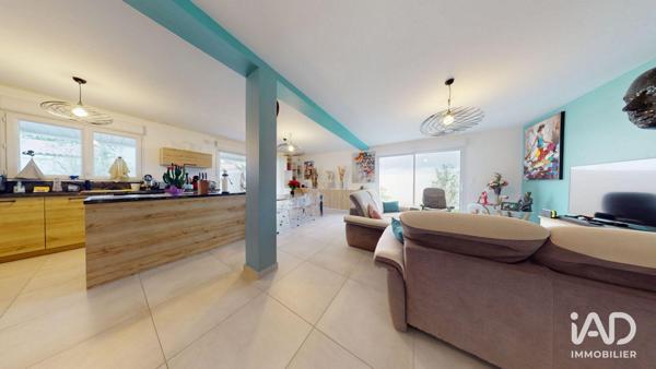 Maison à vendre 5 pièces 132 m² Saint-Sulpice-de-Royan