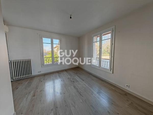 CARPENTRAS - Appartement T2 rénové et climatisé de 48 m²