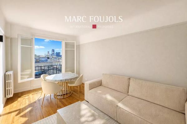 MAURICE BARRES- 2 pièces de 43m².
