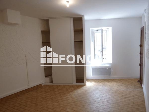Location Studio 24.32 m² - 11 RUE DES MOULINS Arles 13200