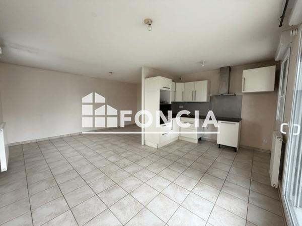 Location Appartement 4 pièces 77.1 m² - SOLEIL PARC St Martin D'hères 38400