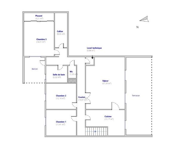 Appartement T4 de caractère avec balcon et vue unique sur la Place des Arcades