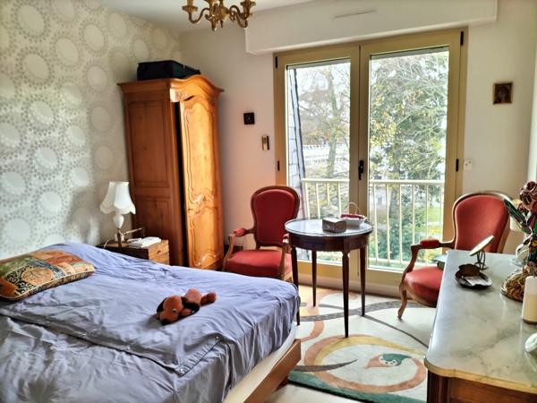 Appartement 5 pièce(s) 3 chambre(s) 101 m²