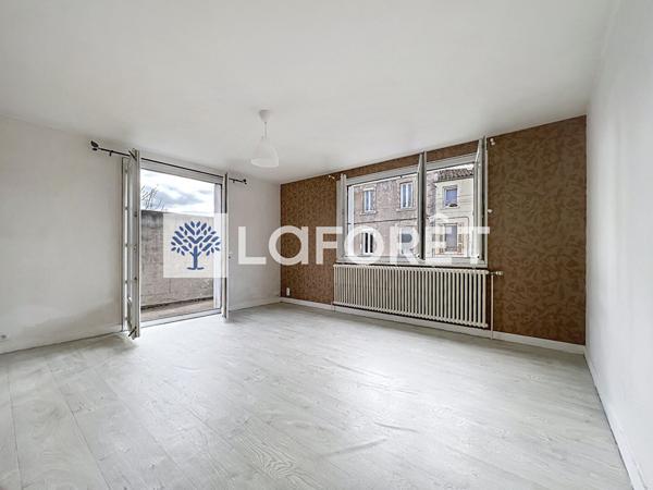 Location appartement Bressuire - 2 pièce(s) - 55 m² - 550 €/mois