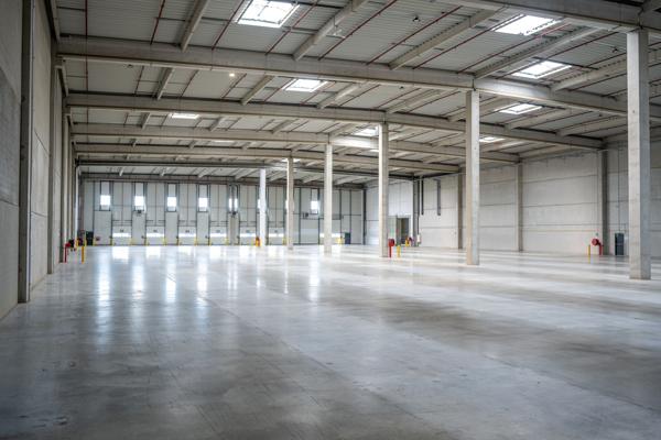 Local D’activité 21044m² – Saint Leger de Linieres