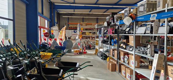Local Commercial 782m² – Cholet