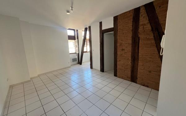 Appartement à louer    2 pièces • 37 m2 Albi