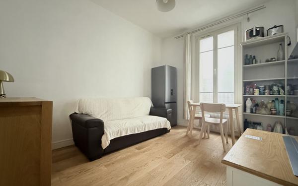 Appartement à vendre    3 pièces • 39,80 m2 Vanves