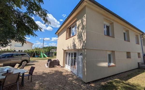 Maison à vendre    5 pièces • 140 m2 Les Mureaux