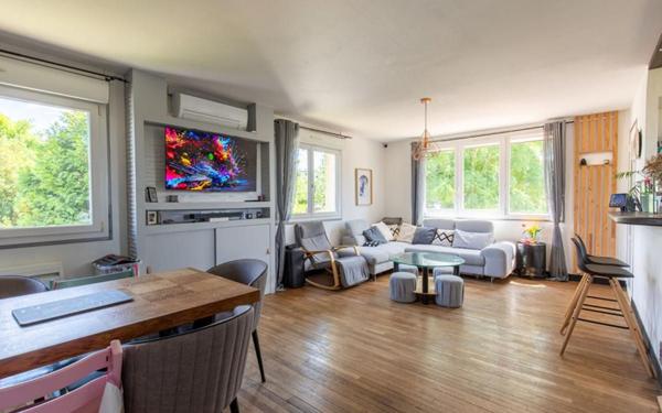 Maison à vendre    5 pièces • 140 m2 Les Mureaux