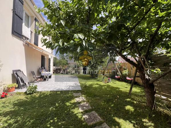 Vente                                                      Maison
                        
                     6 pièces                      115 m2                     à Gretz-Armainvilliers