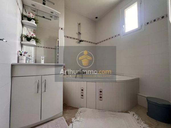 Vente                                                      Maison
                        
                     6 pièces                      115 m2                     à Gretz-Armainvilliers