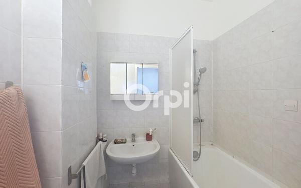 Appartement à vendre    2 pièces • 43,60 m2 Paris 15