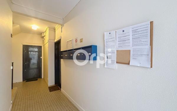 Appartement à vendre    2 pièces • 43,60 m2 Paris 15