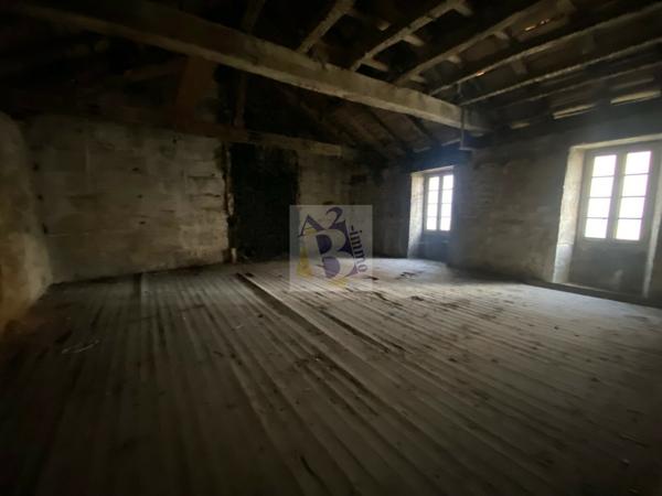 Vente immeuble Angouleme (16000). Agence Allard Brimeaud