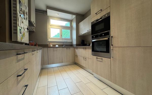 Appartement à louer    3 pièces • 69,35 m2 Lyon 4