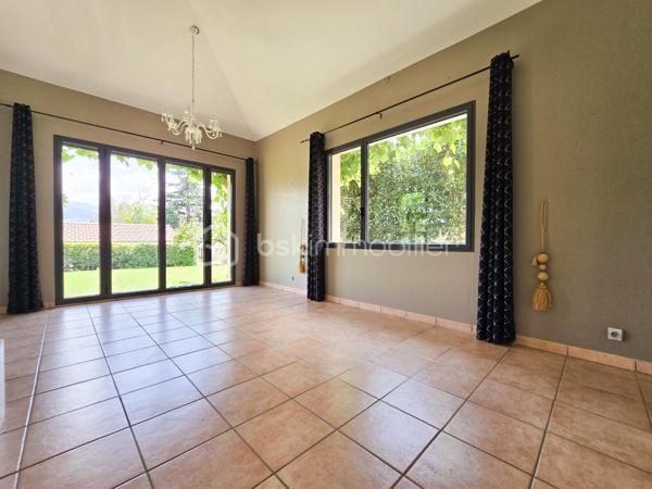 Maison en pierre de 181 m²