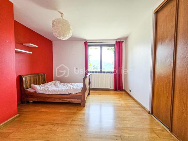 Maison en pierre de 181 m²