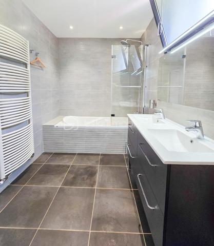 Maison en pierre de 181 m²