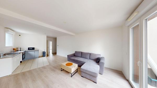 3 pièces avec balcon-terrasse et parking