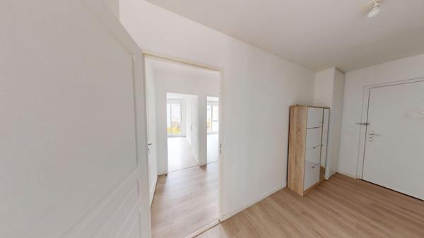 3 pièces avec balcon-terrasse et parking