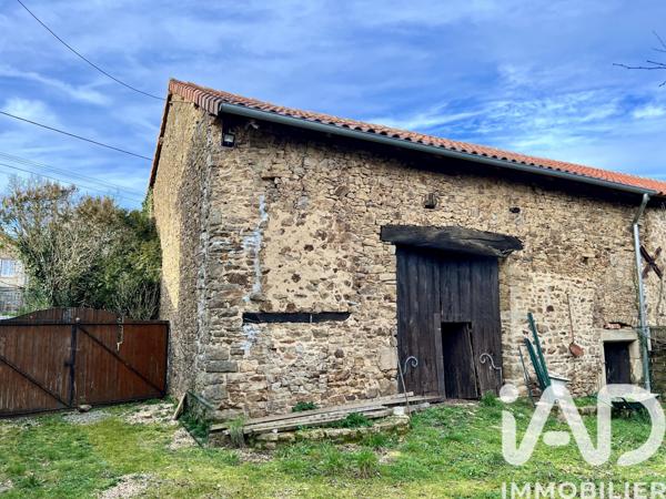 Maison à vendre 6 pièces 208 m² Saint-Léonard-de-Noblat