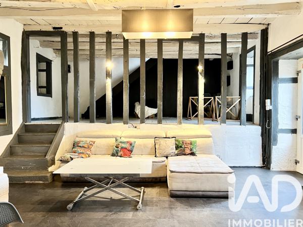 Maison à vendre 6 pièces 208 m² Saint-Léonard-de-Noblat