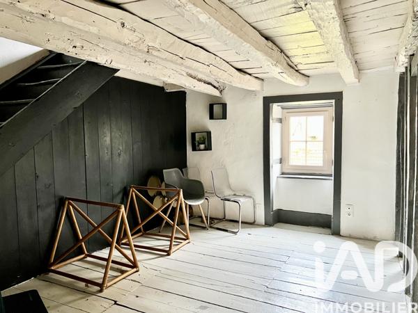 Maison à vendre 6 pièces 208 m² Saint-Léonard-de-Noblat