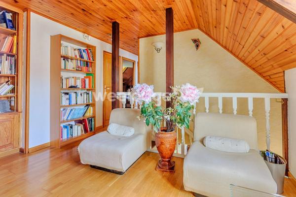 Maison à vendre 6 pièces de 116,31 m² à Chanteloup-les-Vignes