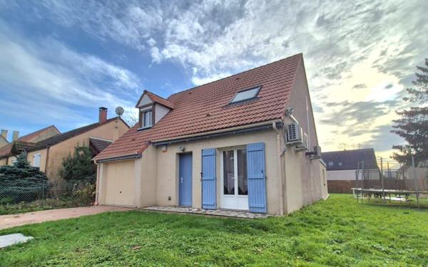 Maison à vendre    4 pièces •  Jouy-le-Châtel