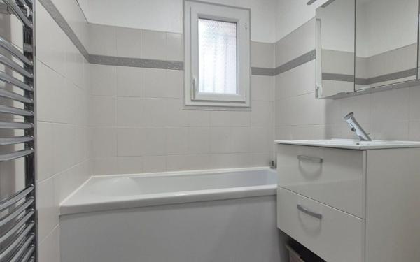 Maison à vendre    4 pièces •  Jouy-le-Châtel